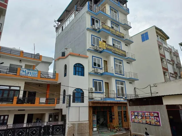 Hotel Kaanha Residency
