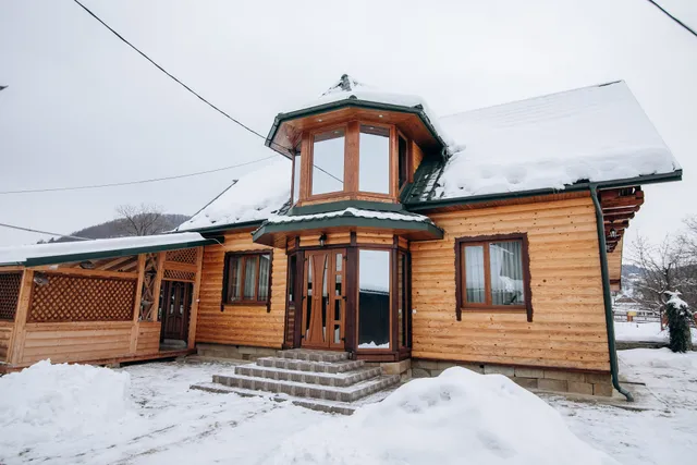 Sadyba Fedorchukiv Hirsʹka Khatyna