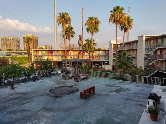 Midtown Terrace Suites