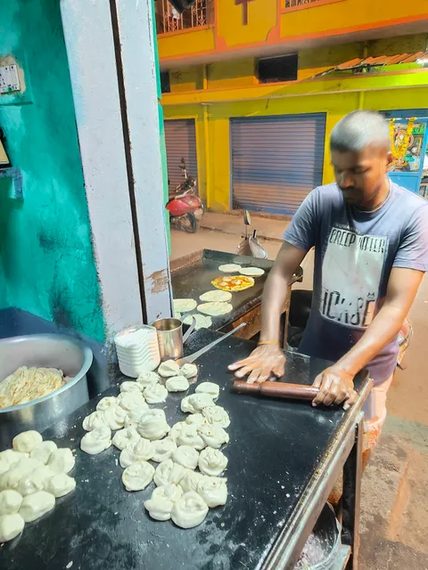 Sakthivel Parotta stall