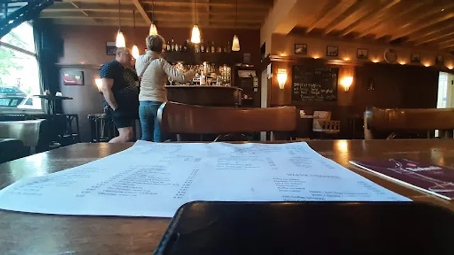 Beers & Balls In 't Kruisken