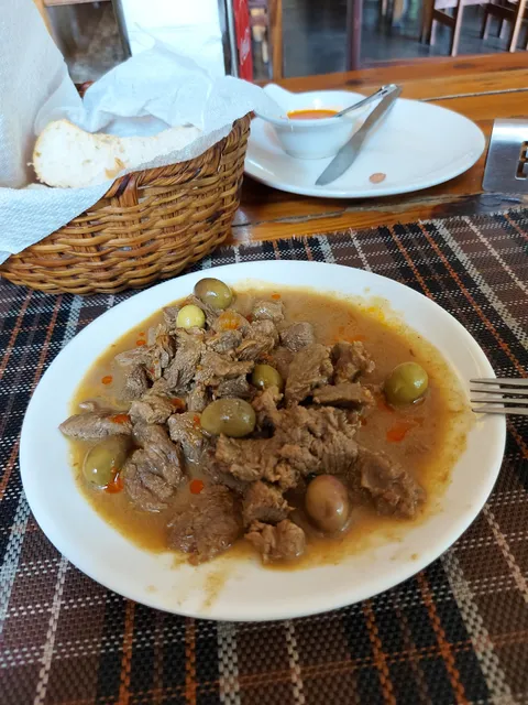 restaurant meeting of flavors