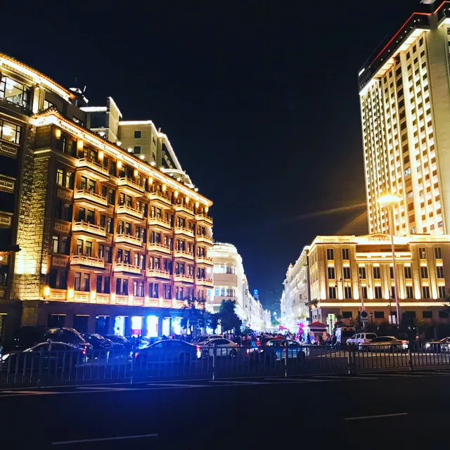 Lujiang Harbourview Hotel