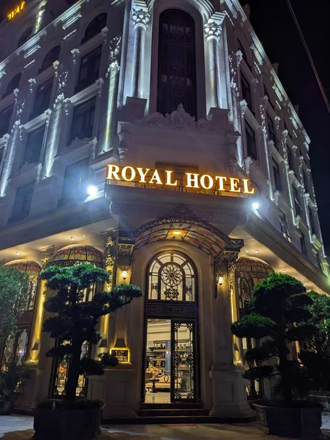 Royal hotel