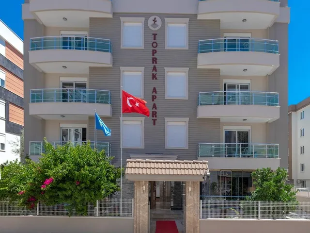 Toprak Otel
