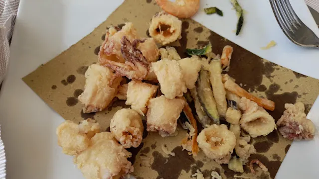 Ristorante Il Corallo Di Torelli Sas