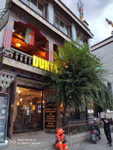 Dunya Restaurant and Bar