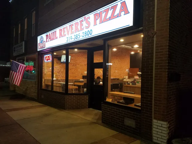 Paul Revere's Pizza