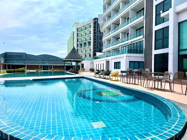 Sunrise Lagoon Hotel and Golf