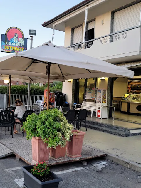 Gelateria Butterfly