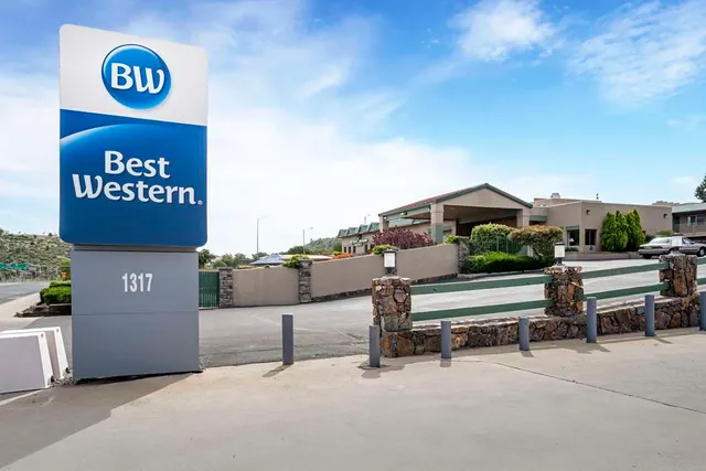 Best Western Prescottonian