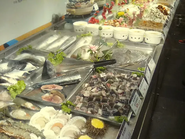 Yujiaren Seafood Restaurant