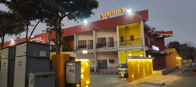 Yatri Niwas