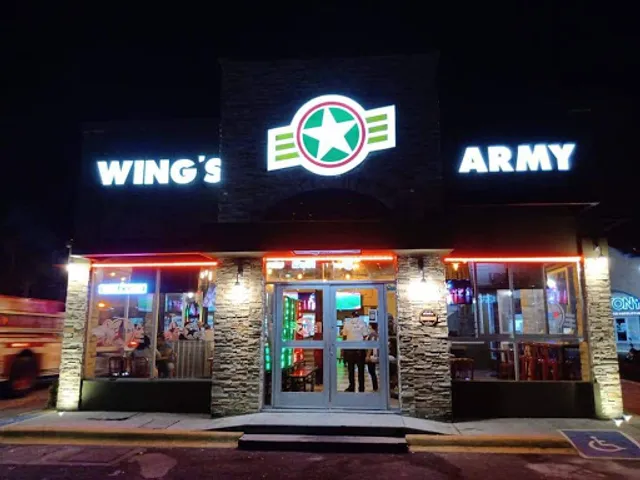 Wing´s Army Plaza Río