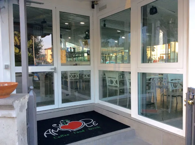 Cafeteria Love S.A.S. Of Annarumma Aniello