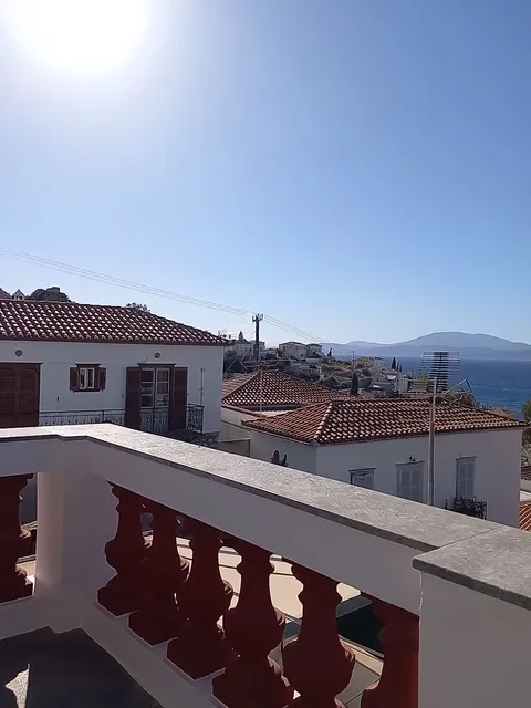 Tsitsinakis Traditional House