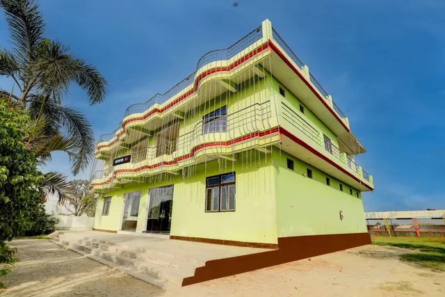 OYO Shri Ram Janki Vatika