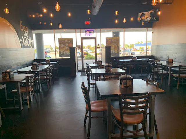 Eggholic - Indian Steet Food