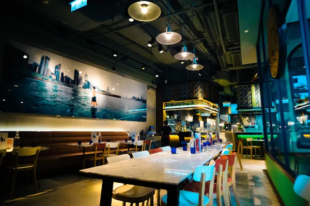 PizzaExpress (Olympian City)