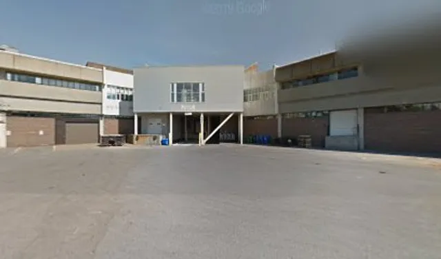 St. Lawrence College Cafeteria