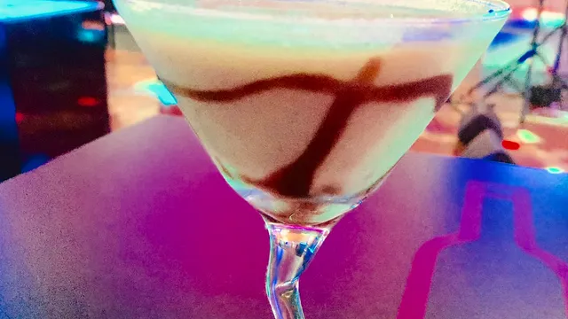 Wonderland Lounge N Grill