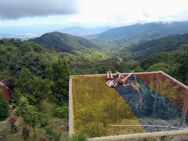 MINCA TOURS (BIRDWATCHING, AND MOTORCYCLE RENTAL) )