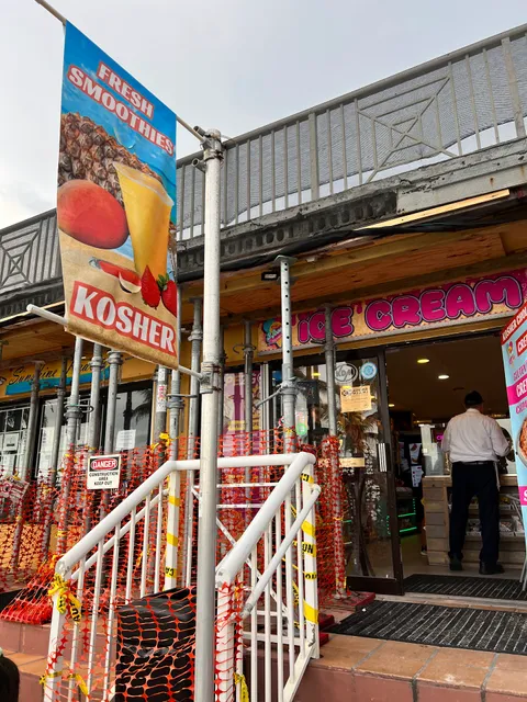 Ocean Wave Souvenir & Smoke Shop