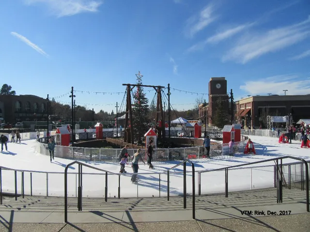 Folsom Historic District Ice Rink