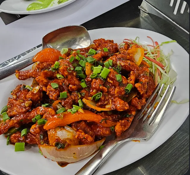 City Cafe - Arusha / Baraka MAKUNDI