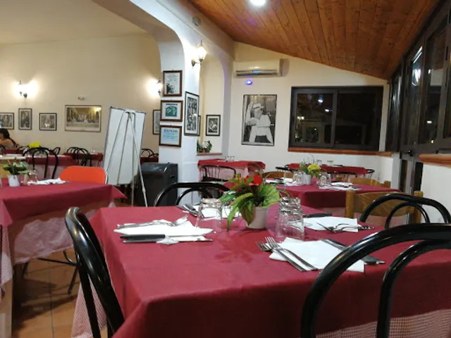 La Bella Napoli Da Luca