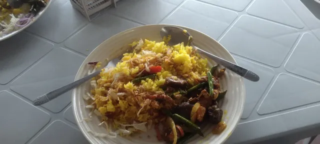 Sepekan Jaya Food Court