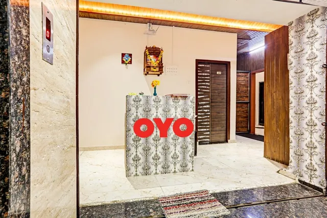 OYO Hotel Nirvana Lodging And Boarding