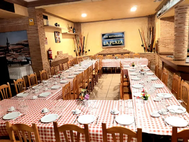 Bar Restaurante “La Plaza”