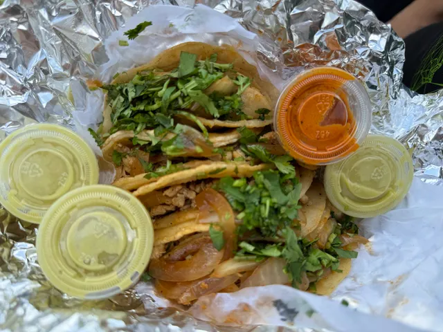 Taquizas Ari (Food Truck)