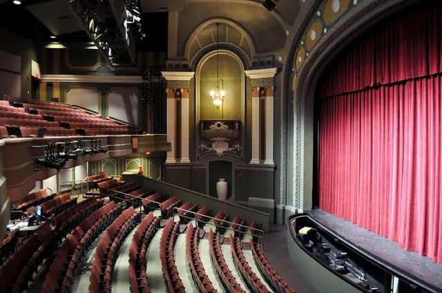 Theatre Cedar Rapids