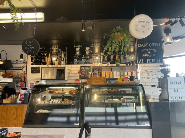 Rosetti's Bar & Cafe