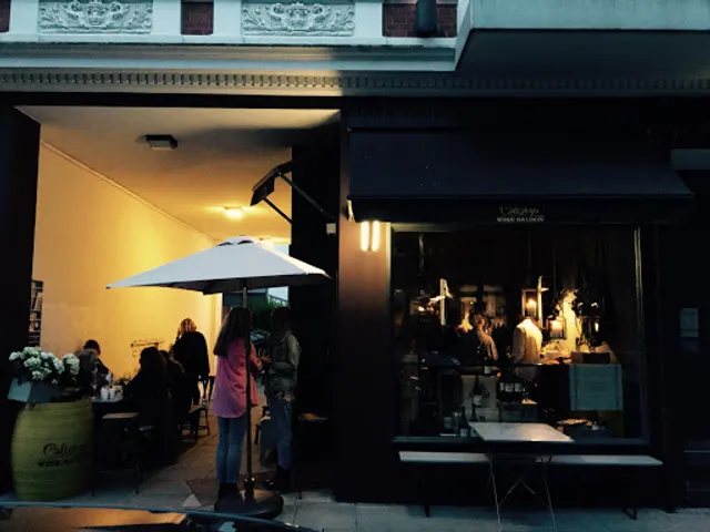 Calistoga Wine Saloon