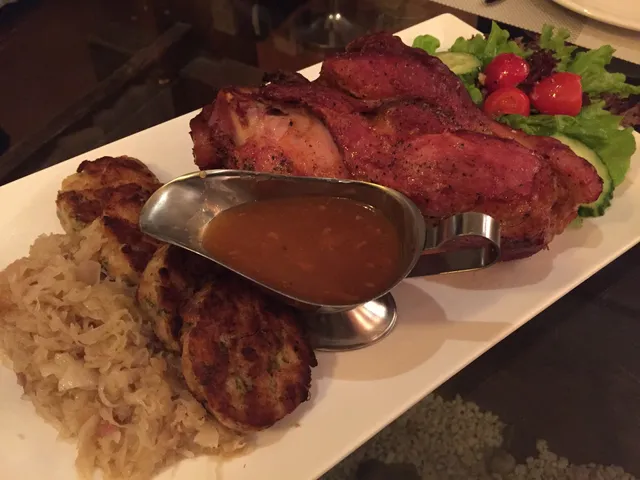 Lamesa Restaurant & Wine Bar