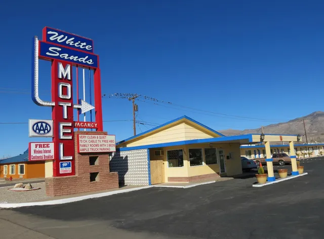 White Sands Motel