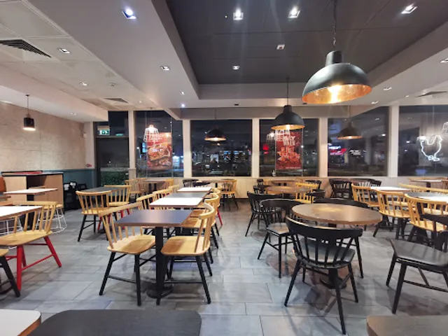 KFC Heathrow - Bath Road
