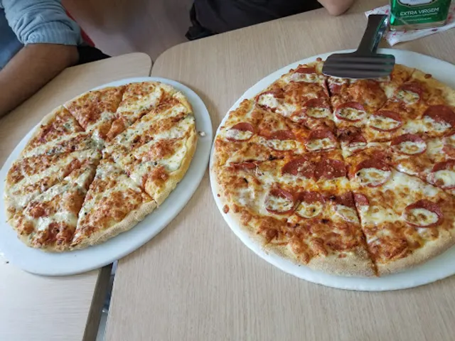 Domino's Pizza - Raja Gabaglia