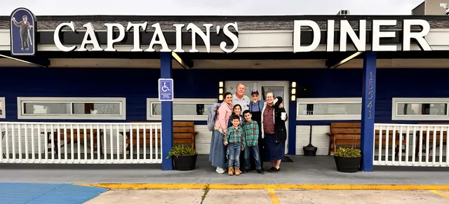 Captain’s Diner