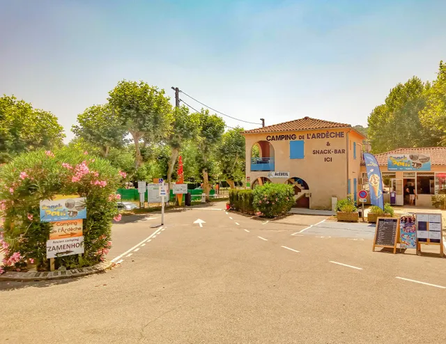 Camping Ardèche - Vallon-Pont-d'Arc