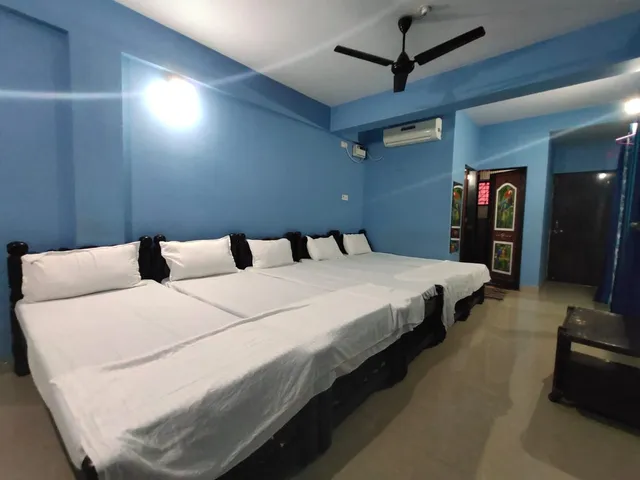Calangute Beach Rooms