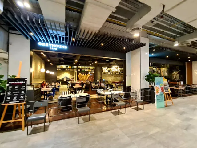 Greyhound Café Central Bangna