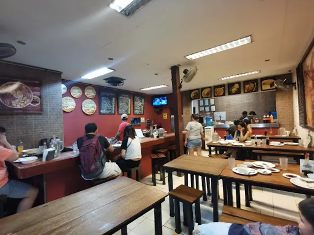 Andy's Famous Batangas Lomi & Bulalo