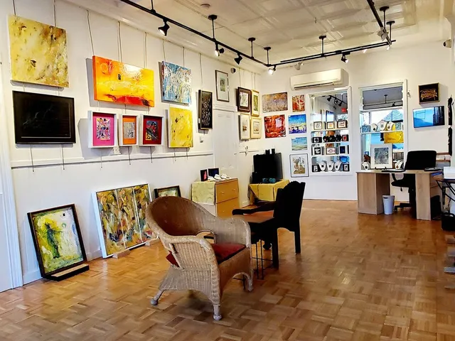 Cross Pollination Gallery