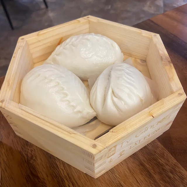 Dim Sum Asian Bistro 泰豐點心