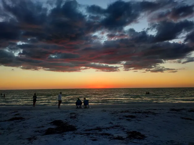LJ's Cottages at Point of Rocks