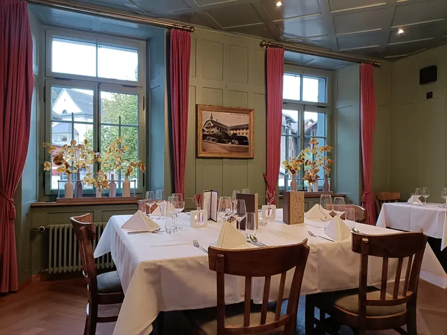 FLÜHLI Hotel Kurhaus